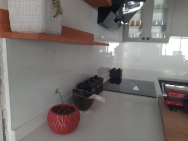 Tezgah Arası Cam Panel