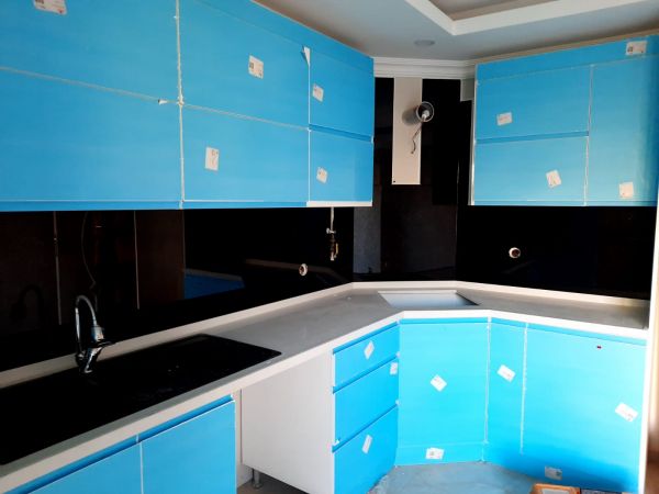 Tezgah Arası Cam Panel