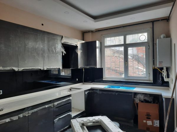 Tezgah Arası Cam Panel