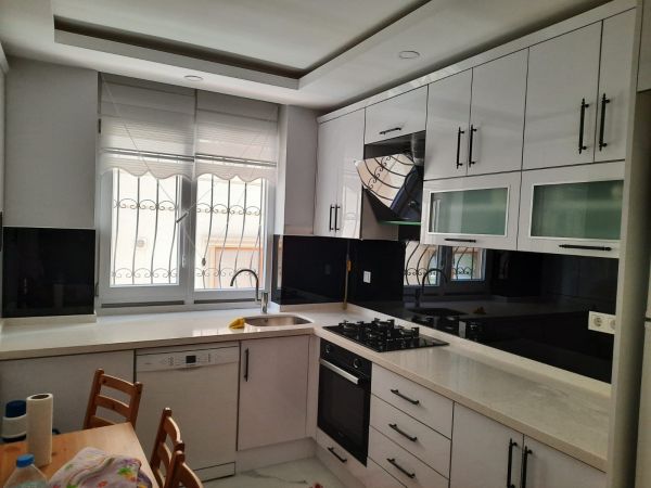 Tezgah Arası Cam Panel